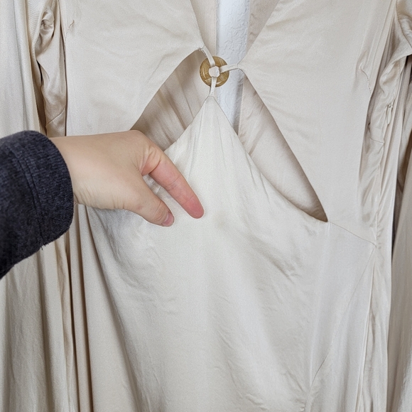 Cult Gaia Shaine Gown Maxi Cape Bridal Silk Cutouts White Ivory Medium - Picture 15 of 17